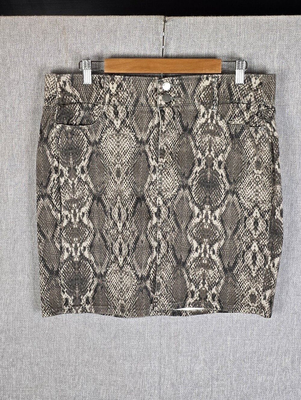 Apt. 9 Snake Print Mini Skirt Sz 14